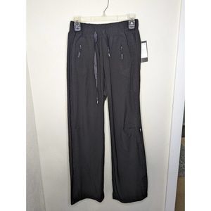 Electric Yoga NWT Black Straight-Leg Drawstring Active Yoga Pants Size Medium